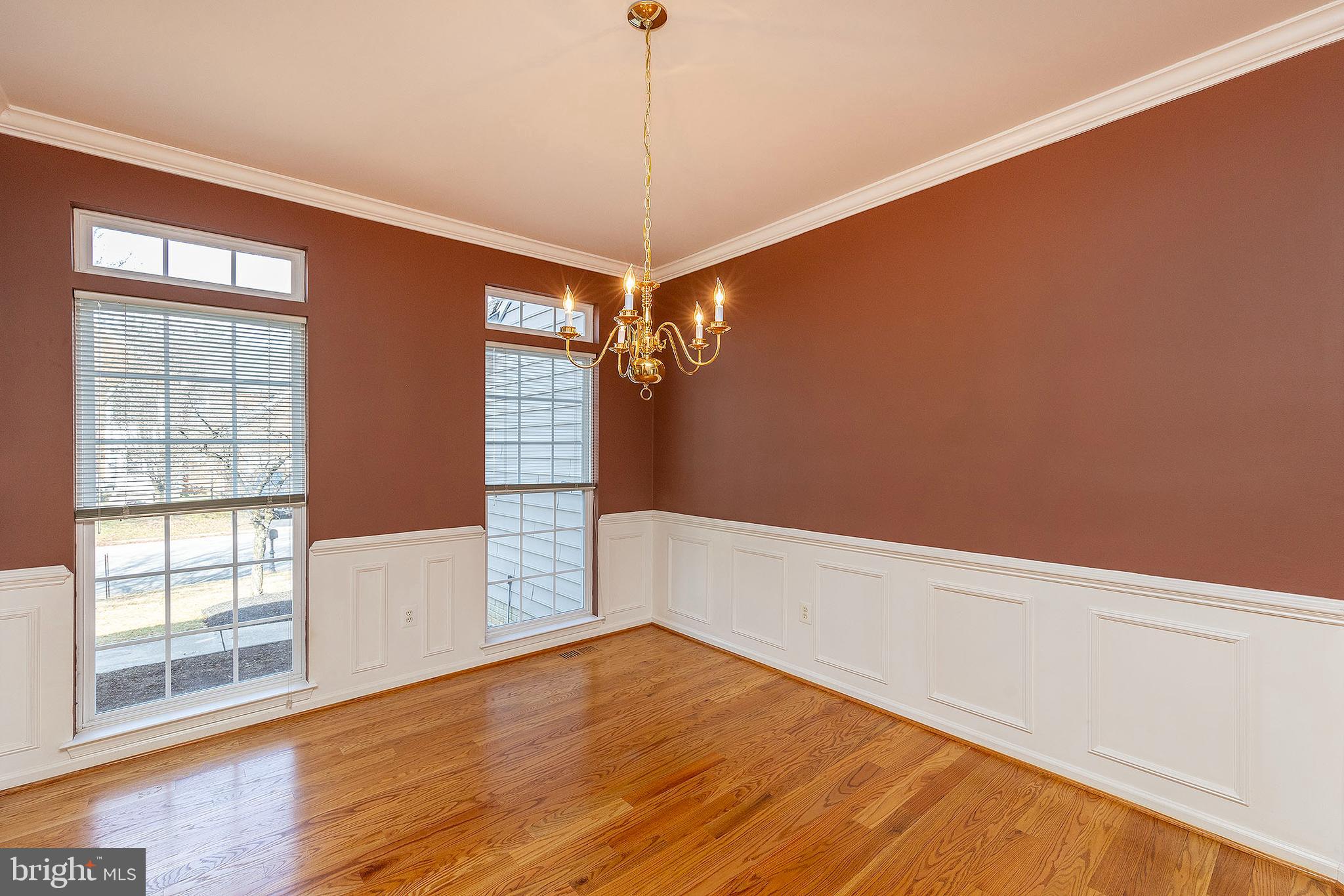 THE VILLAGE OF WASHINGTON TRAIL WEST - Residential