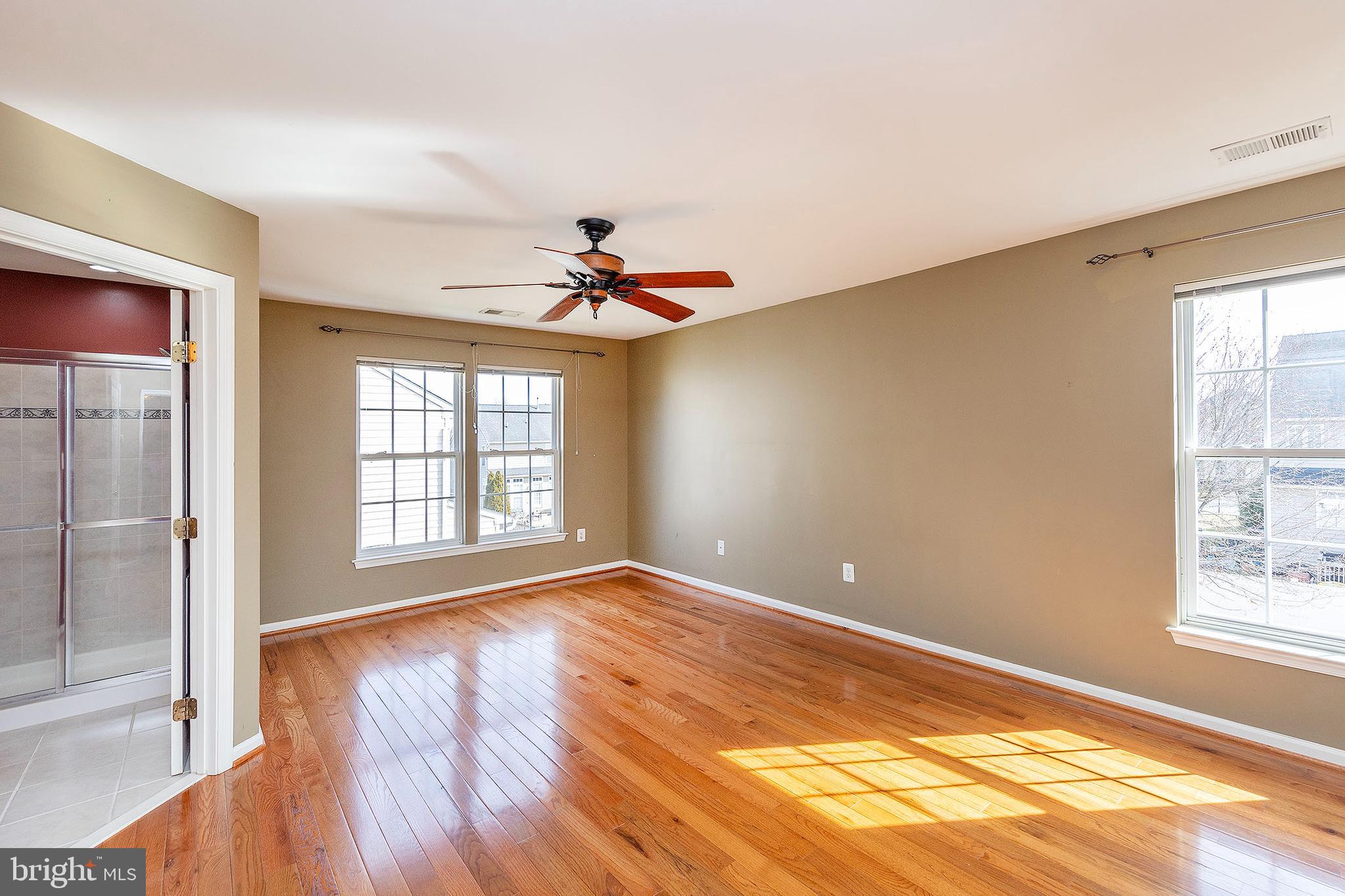 THE VILLAGE OF WASHINGTON TRAIL WEST - Residential