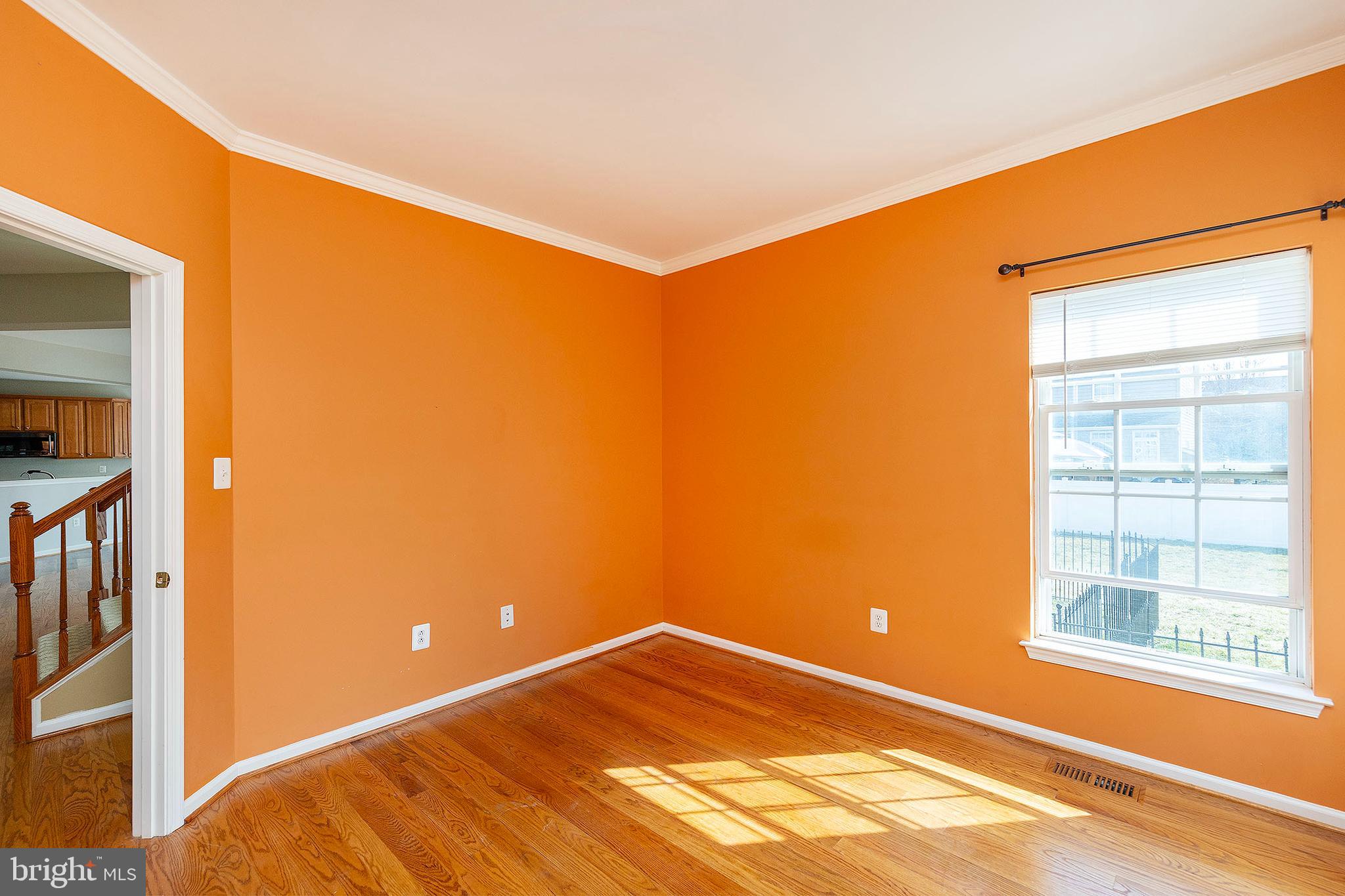 THE VILLAGE OF WASHINGTON TRAIL WEST - Residential