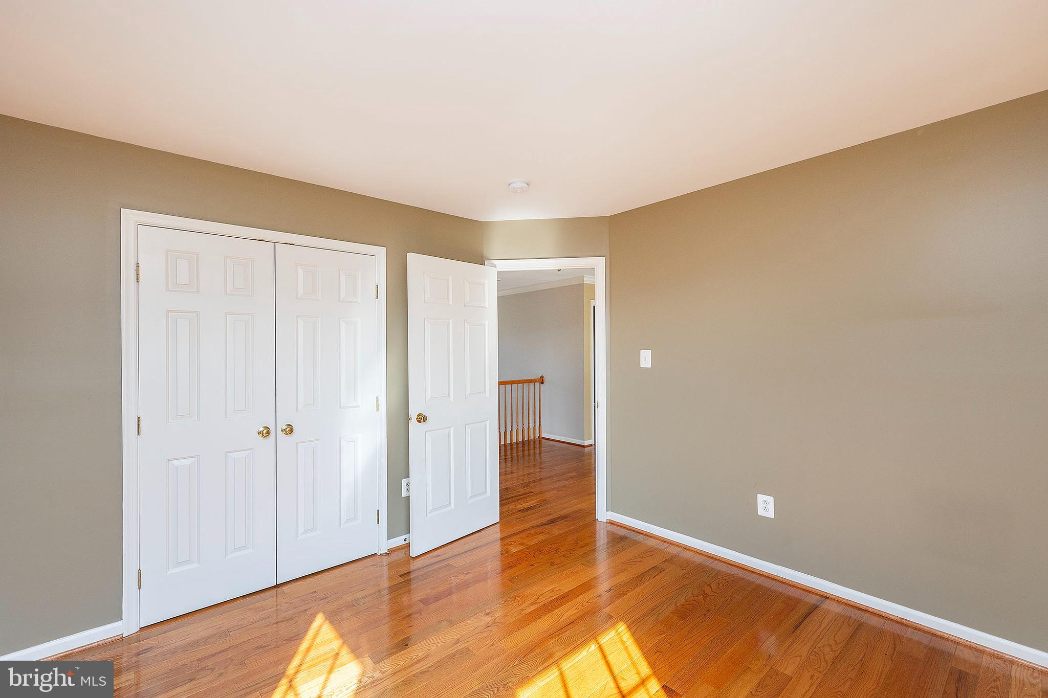 THE VILLAGE OF WASHINGTON TRAIL WEST - Residential