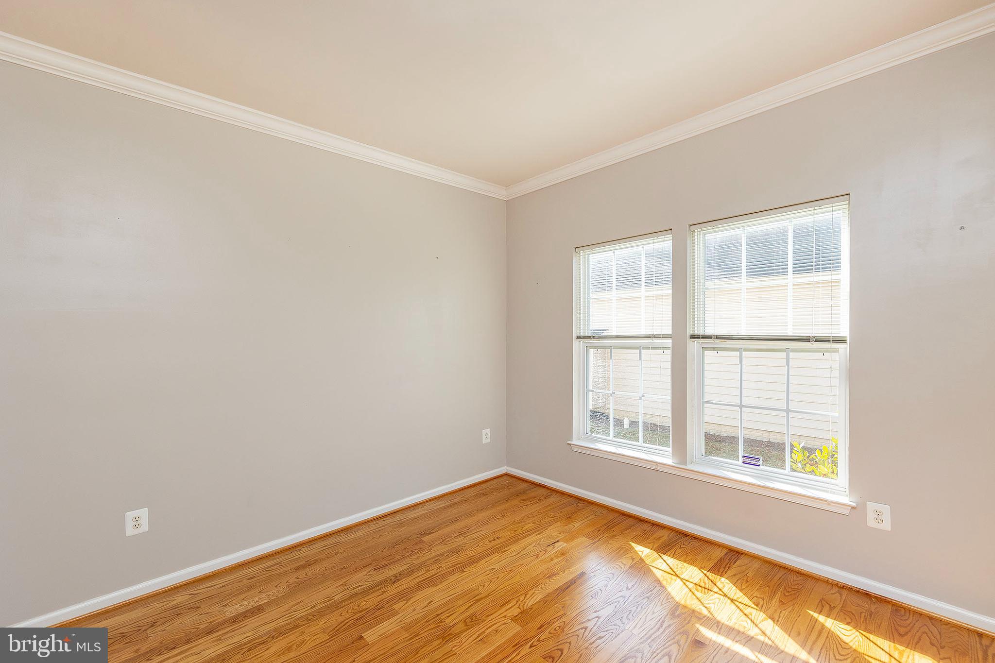 THE VILLAGE OF WASHINGTON TRAIL WEST - Residential