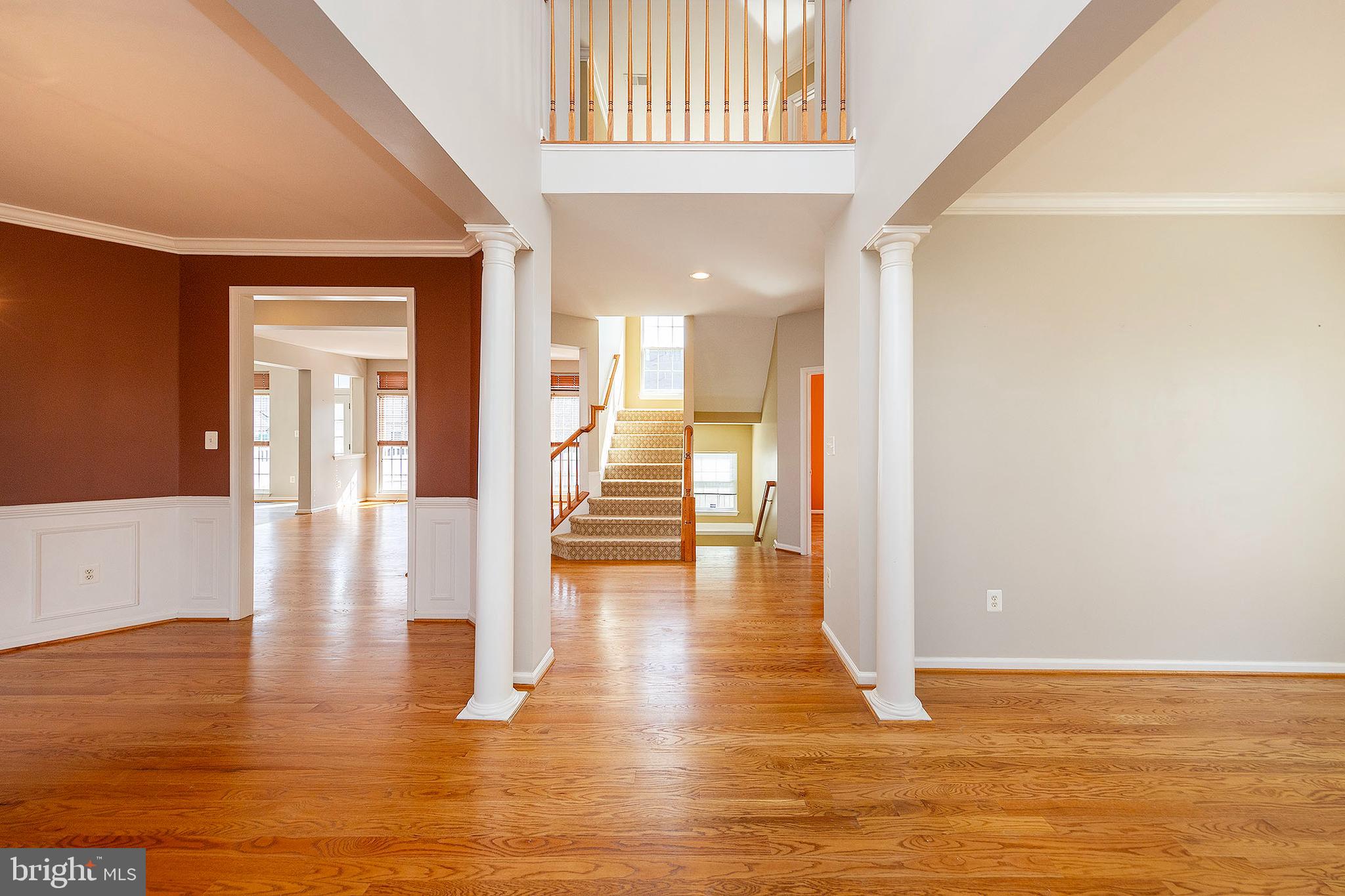 THE VILLAGE OF WASHINGTON TRAIL WEST - Residential