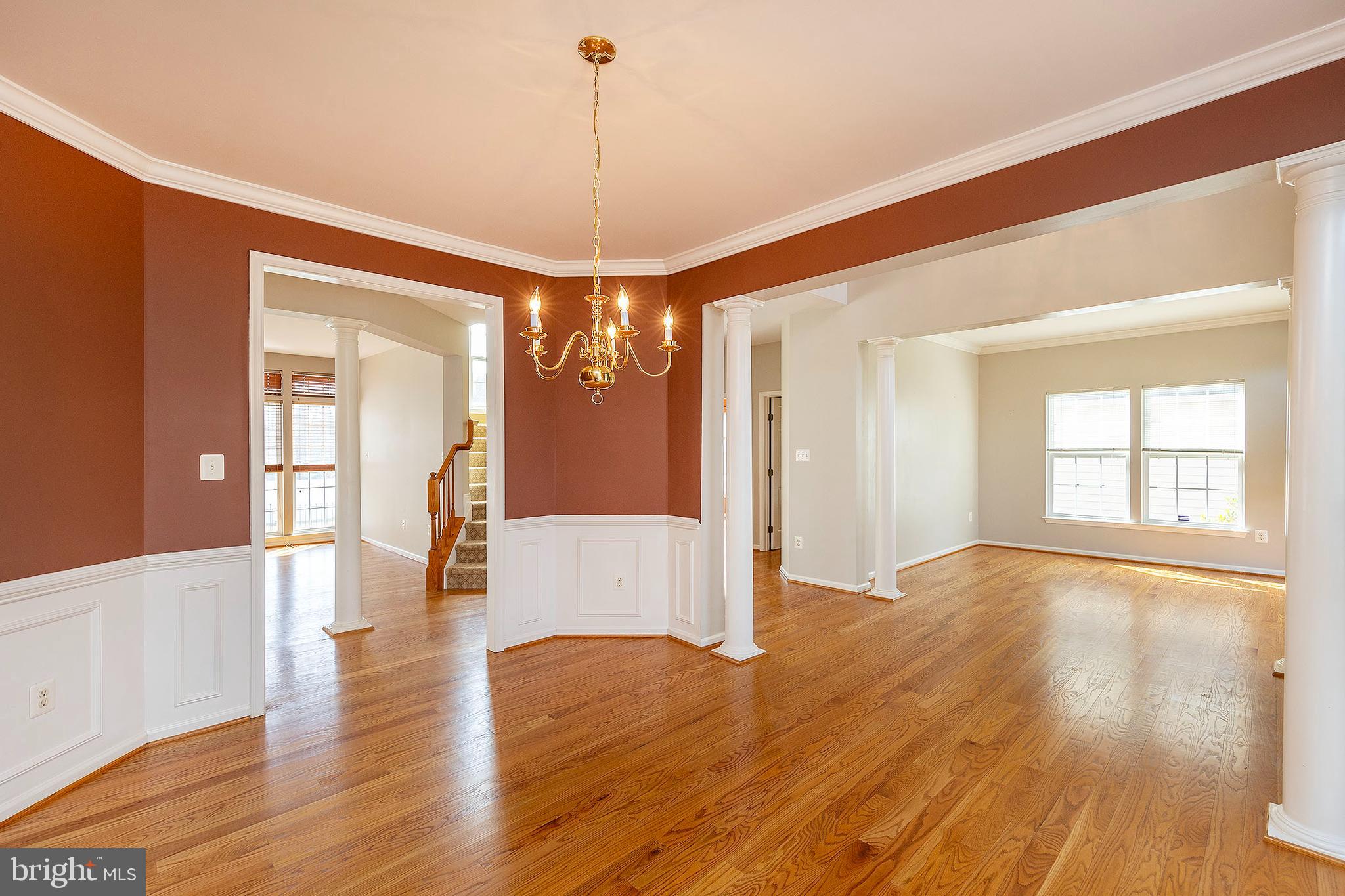 THE VILLAGE OF WASHINGTON TRAIL WEST - Residential