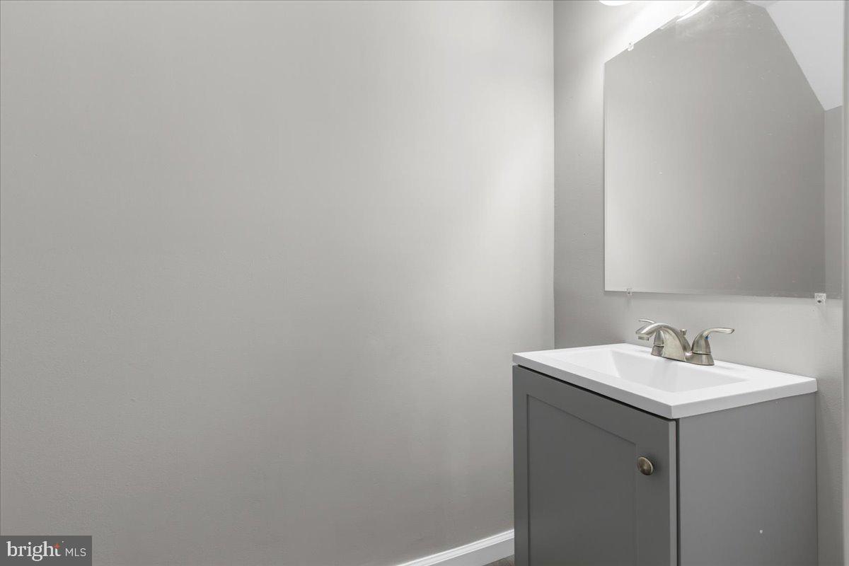 MORELAND GARDENS - Residential