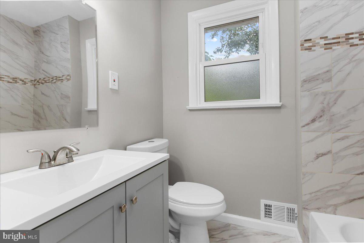 MORELAND GARDENS - Residential