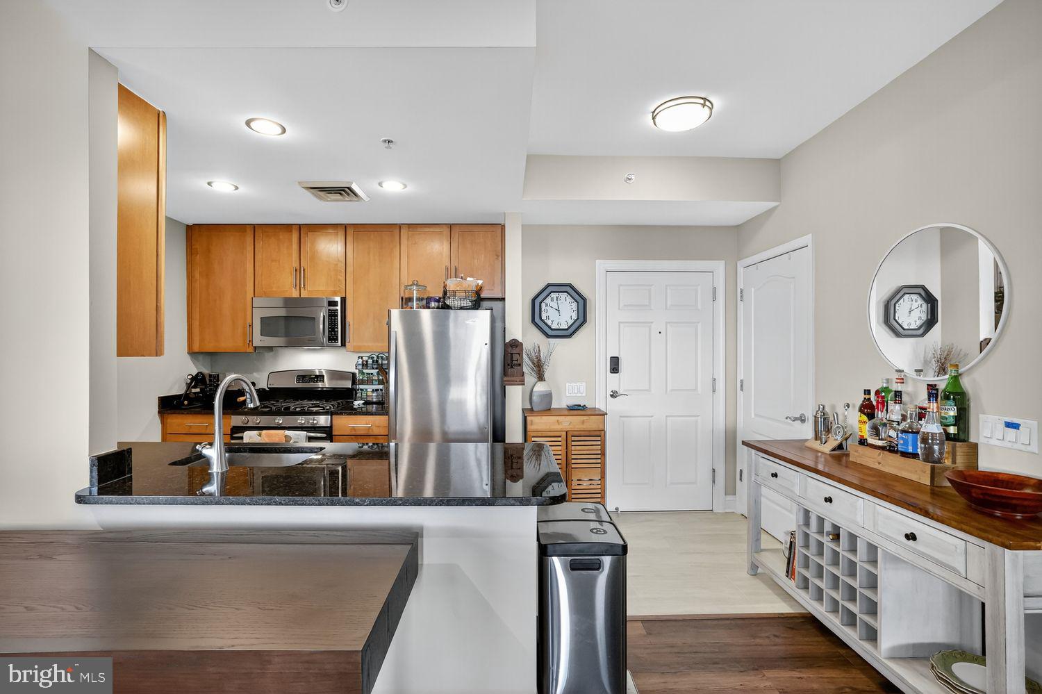 1111 ORONOCO STREET 125