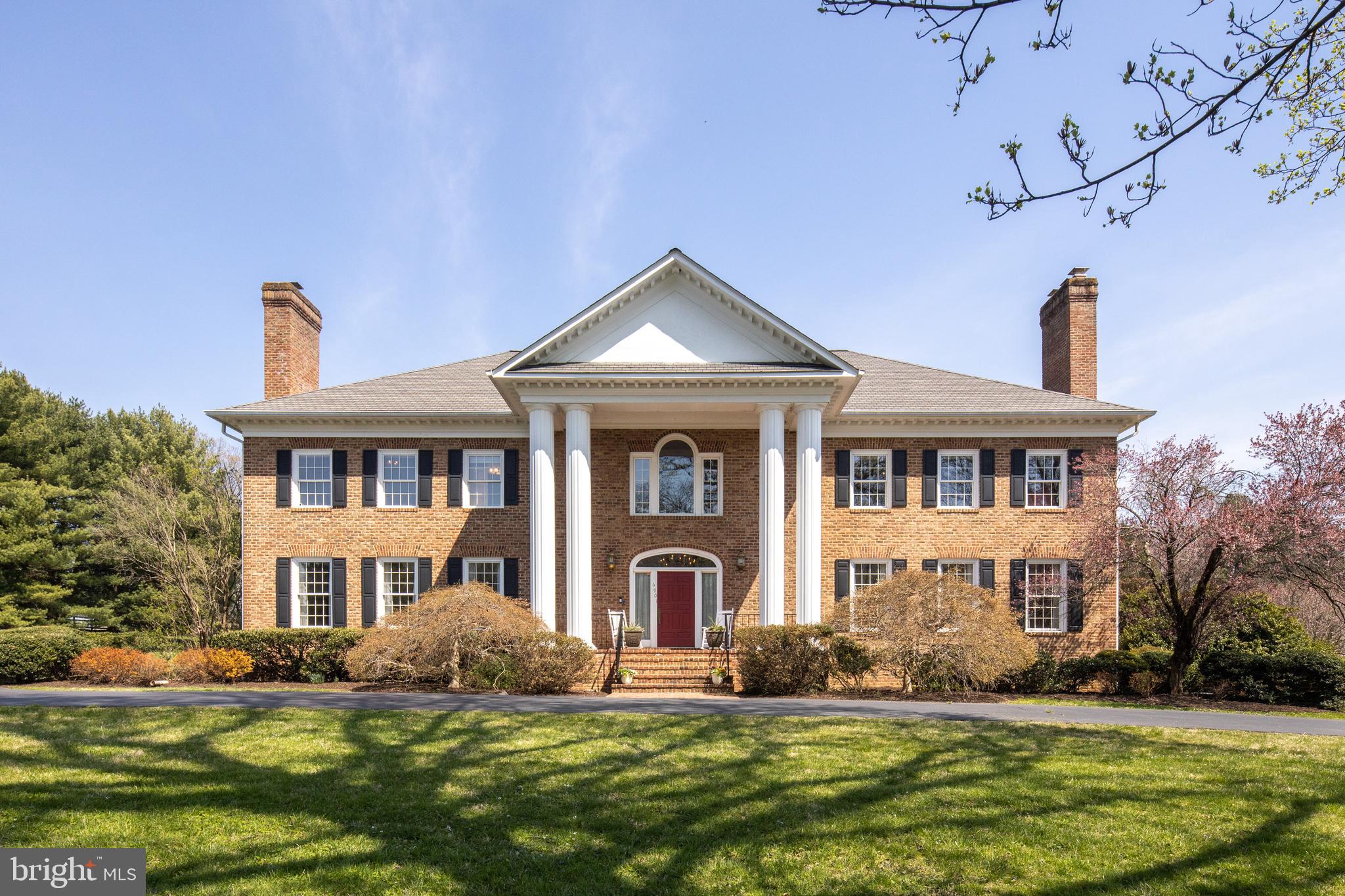 CLIFTON HILL - Residential