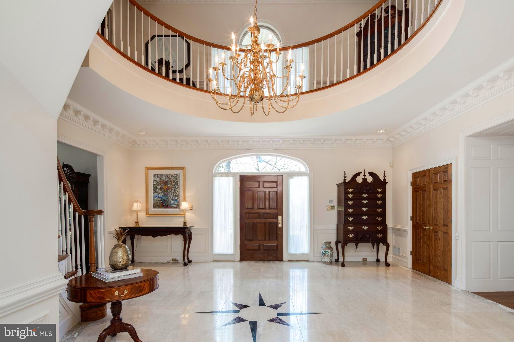 CLIFTON HILL - Residential