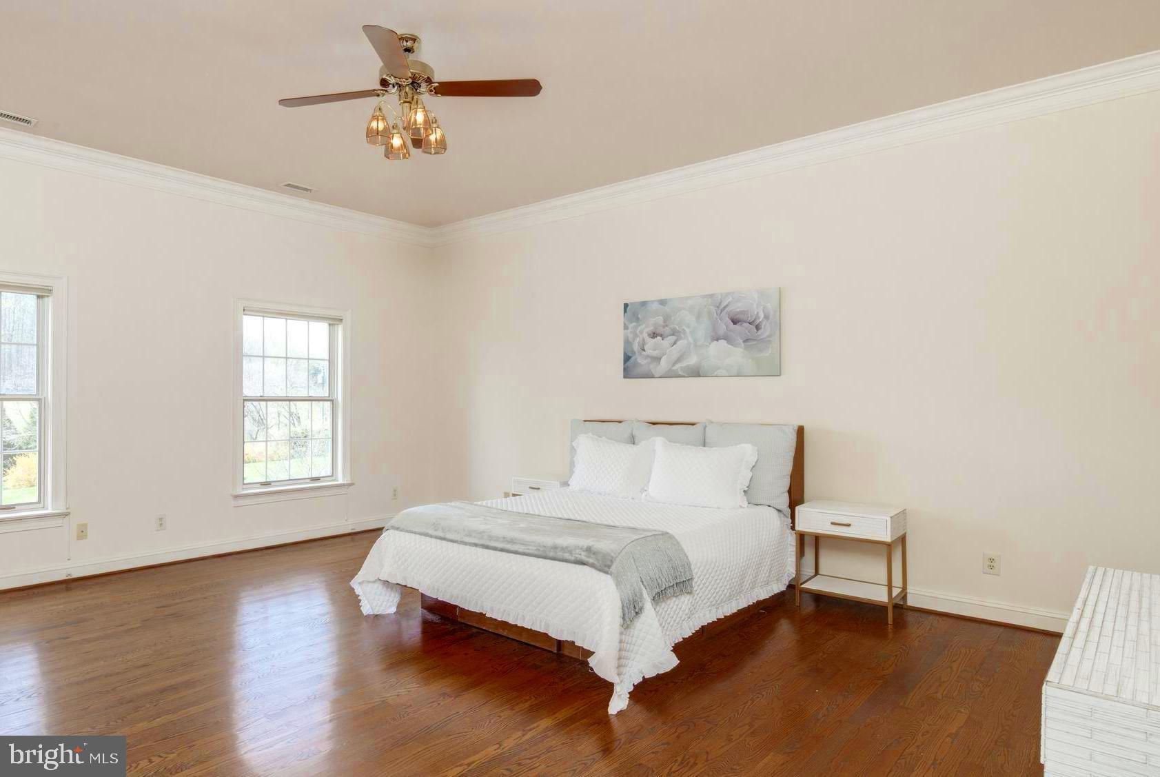 CLIFTON HILL - Residential