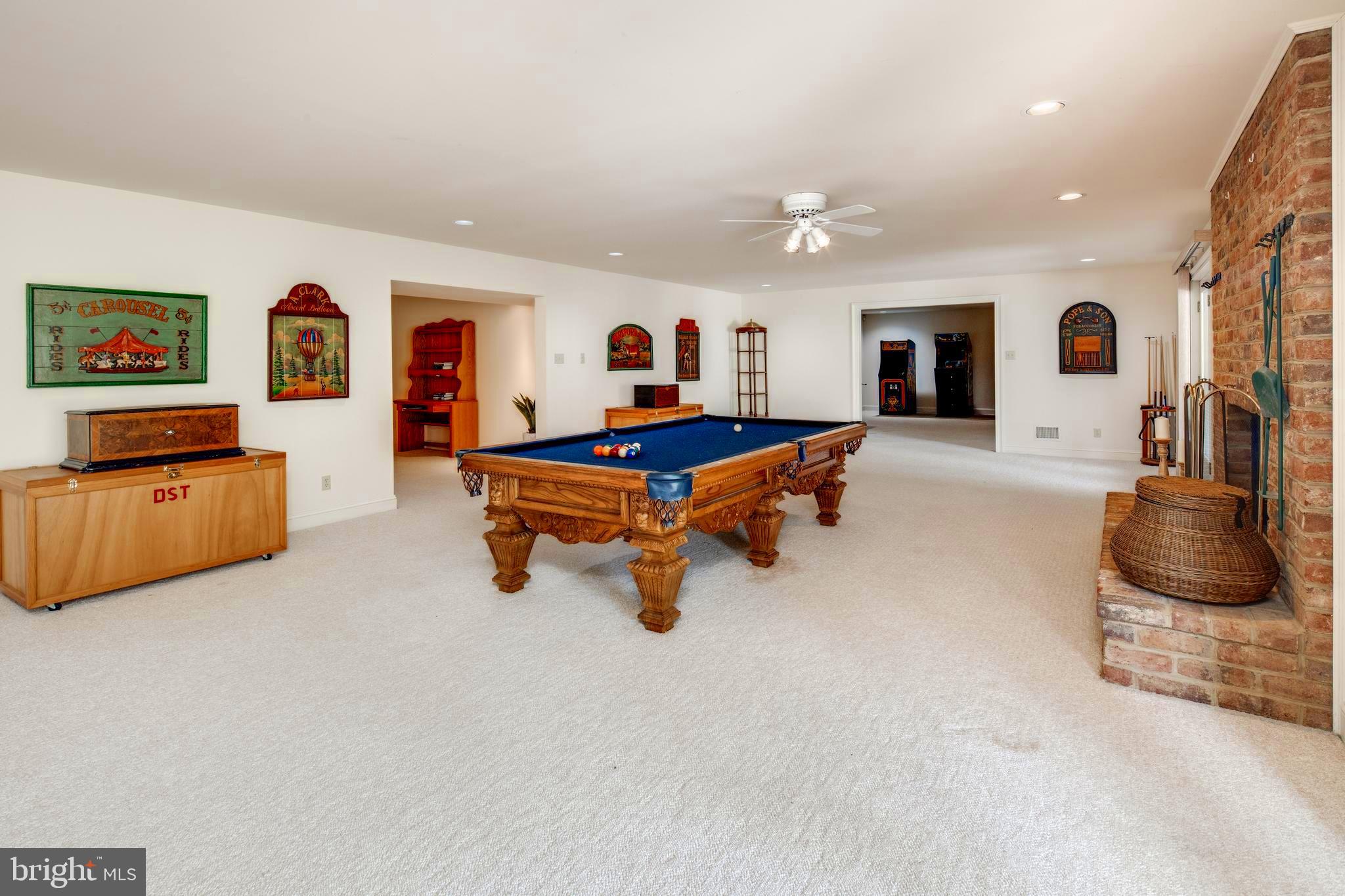 CLIFTON HILL - Residential