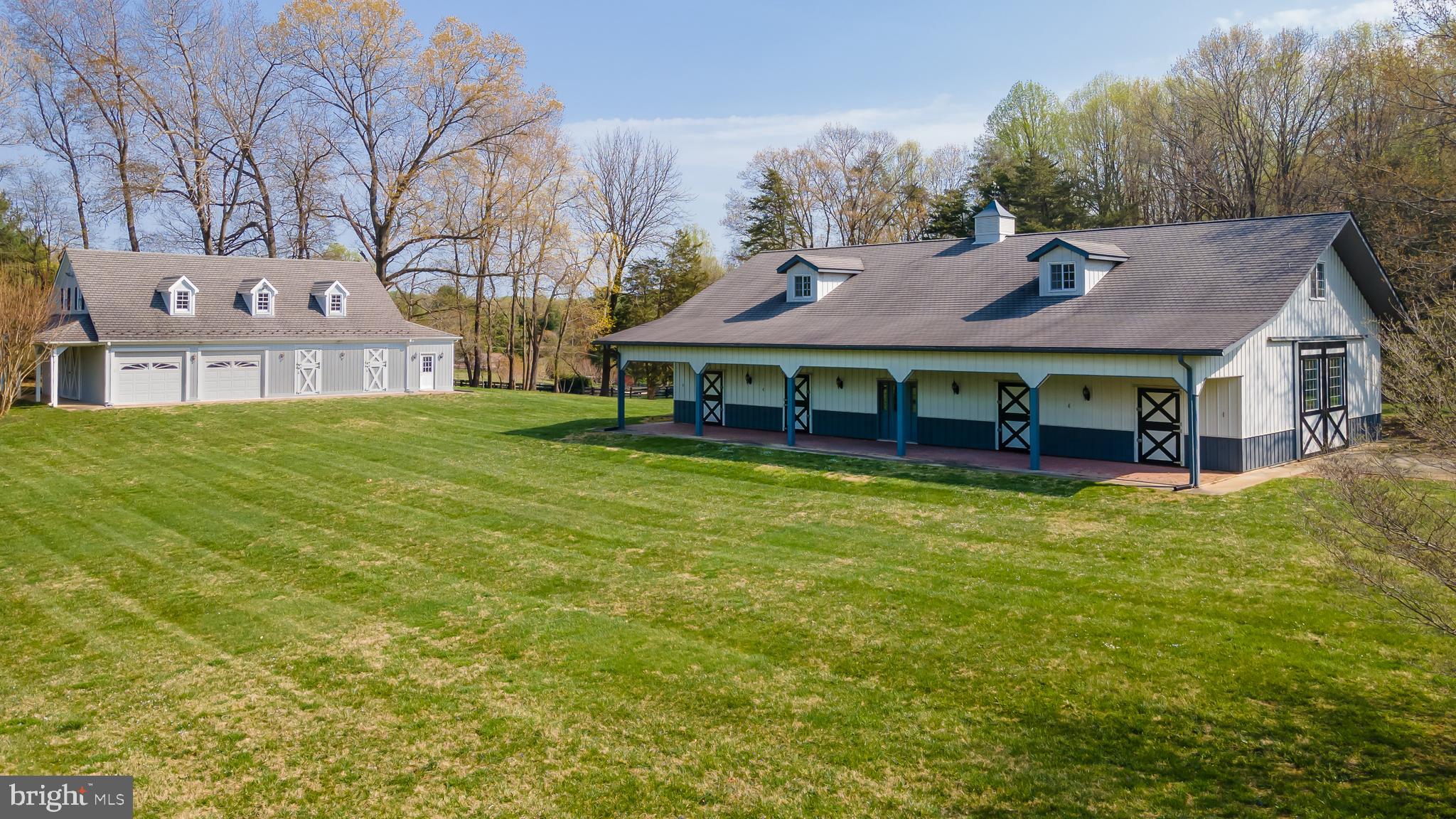 CLIFTON HILL - Residential