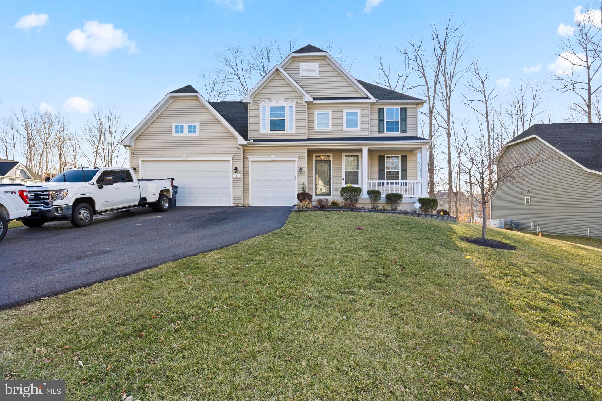 1 KNOB CREEK COURT