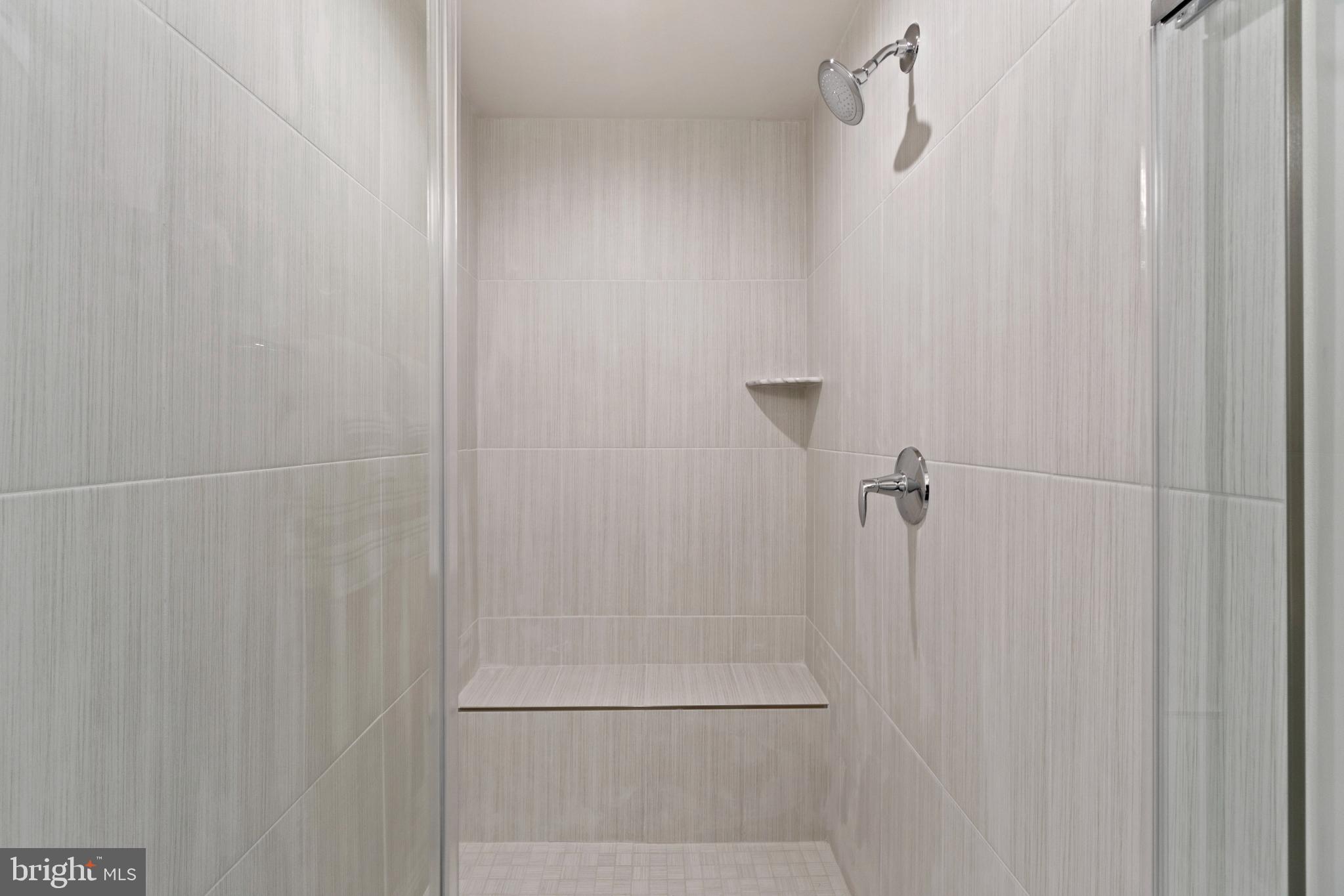 ARCOLA TOWN CENTER - Residential