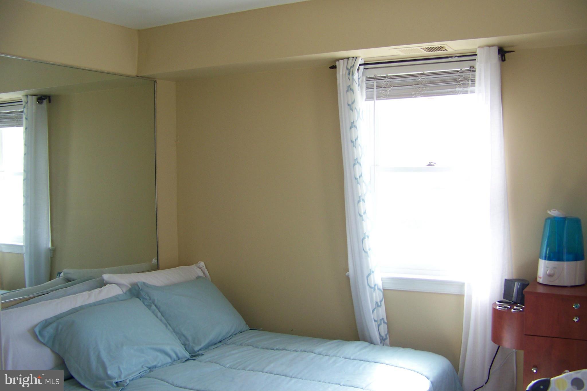 OLD TOWN - Residential Lease