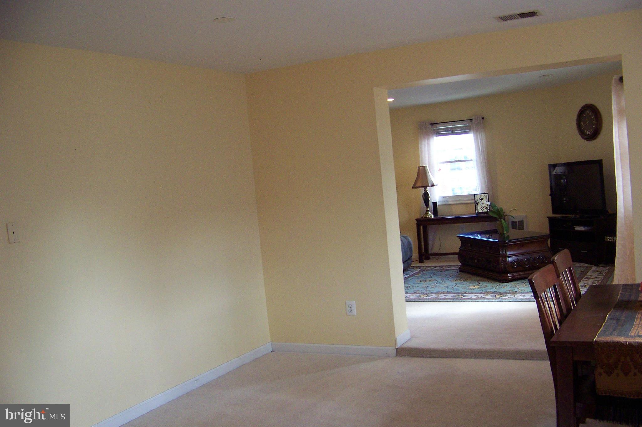 OLD TOWN - Residential Lease