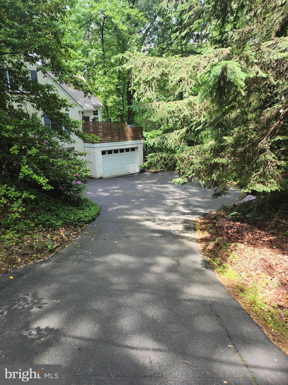 540 WEADLEY ROAD