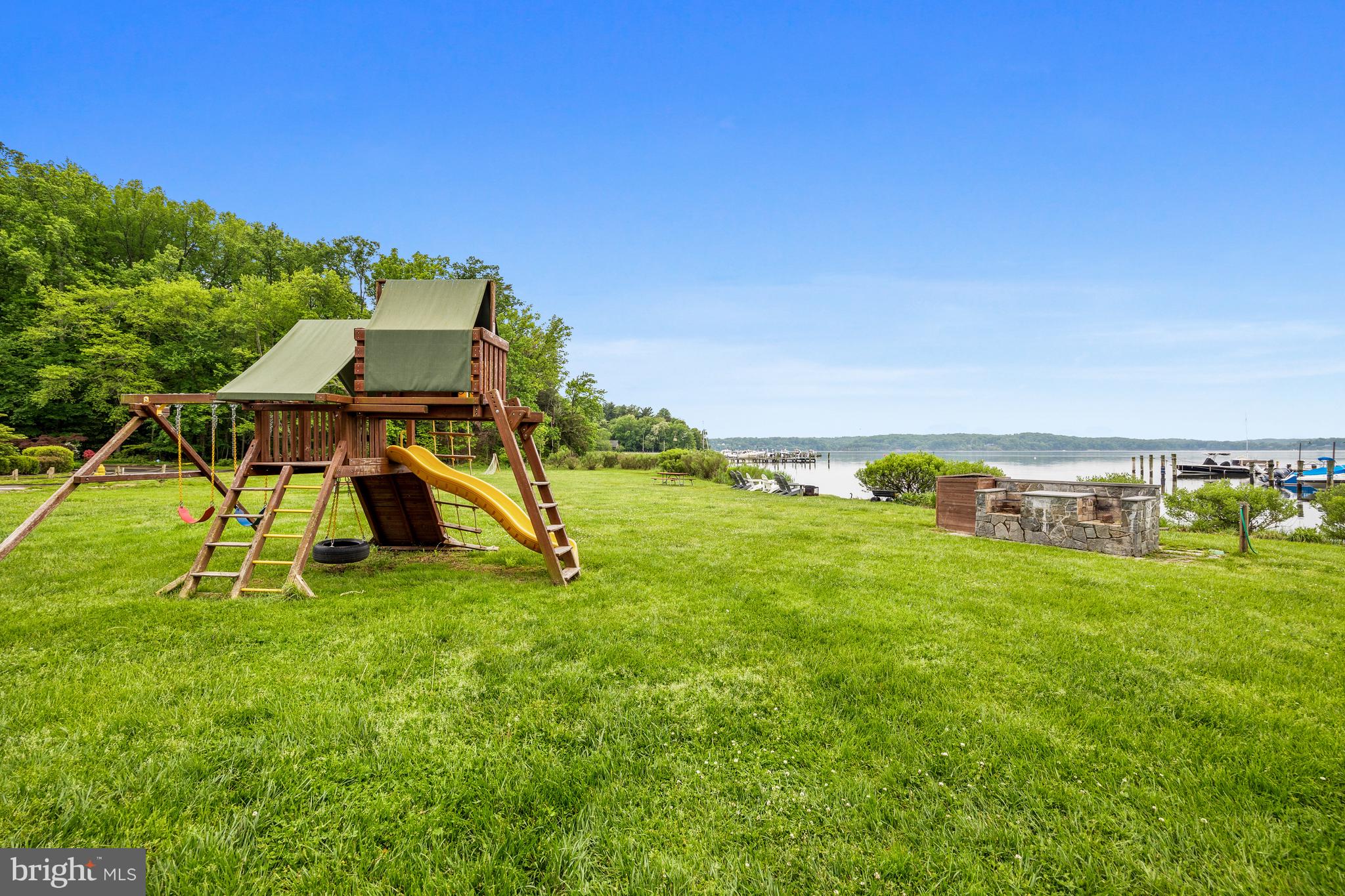 SEVERN HEIGHTS - Residential