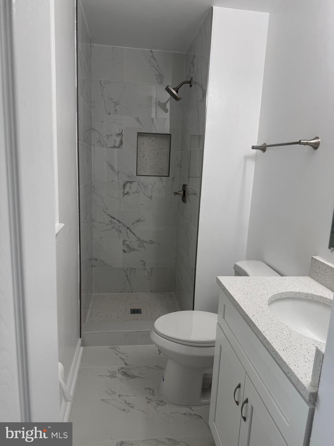 DANIA HILLS - Residential