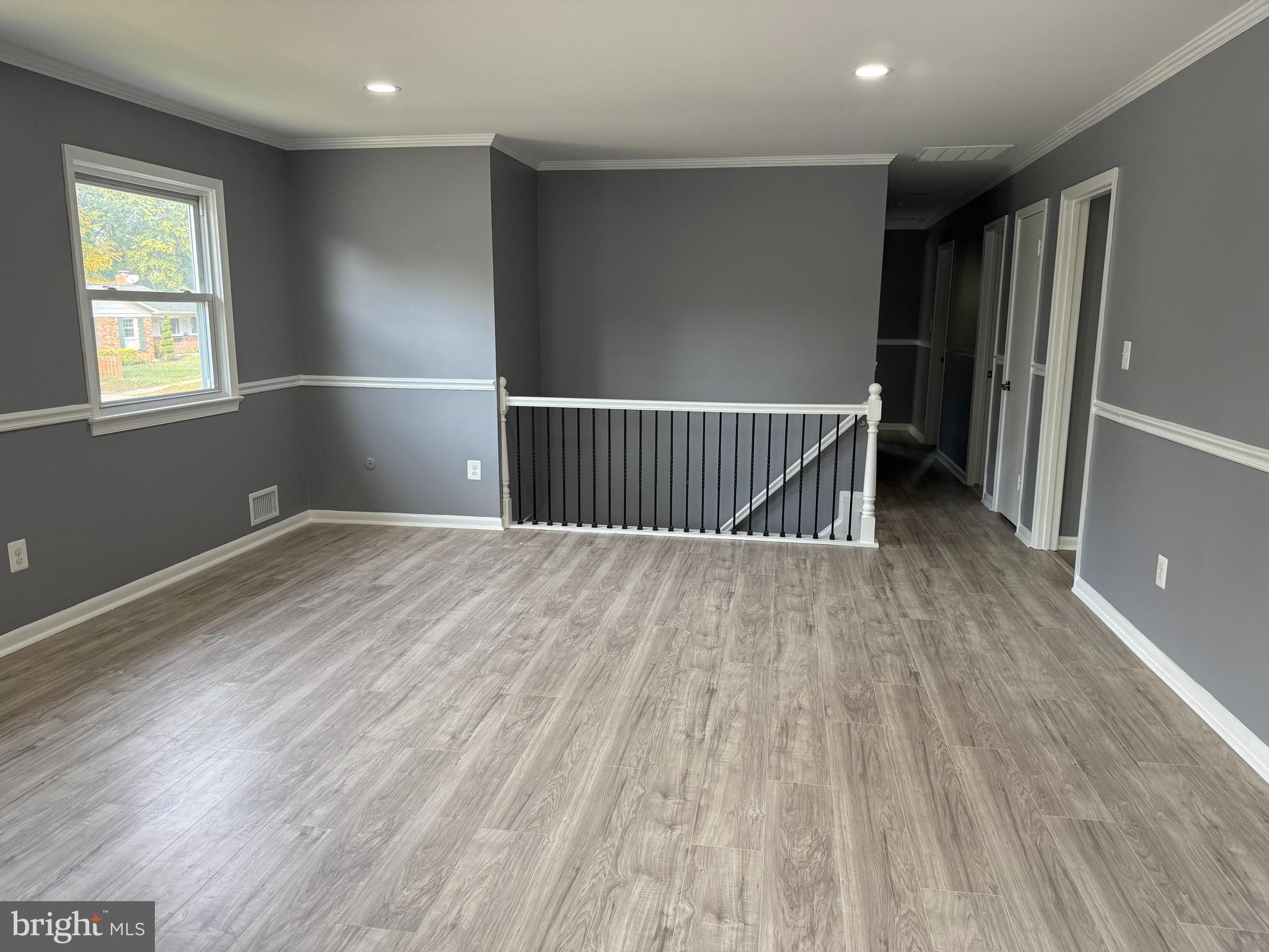 DANIA HILLS - Residential