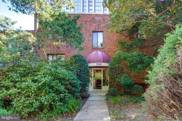 1565 N COLONIAL TER APT 204Z, ARLINGTON, VA 22209 - Image 983d4ece7fecf4a1f199db3aca98eaad/565139495
