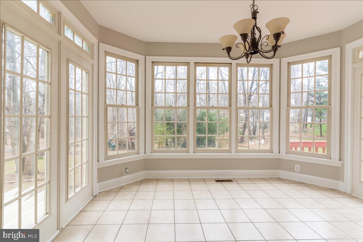 CANTERWOOD - Residential