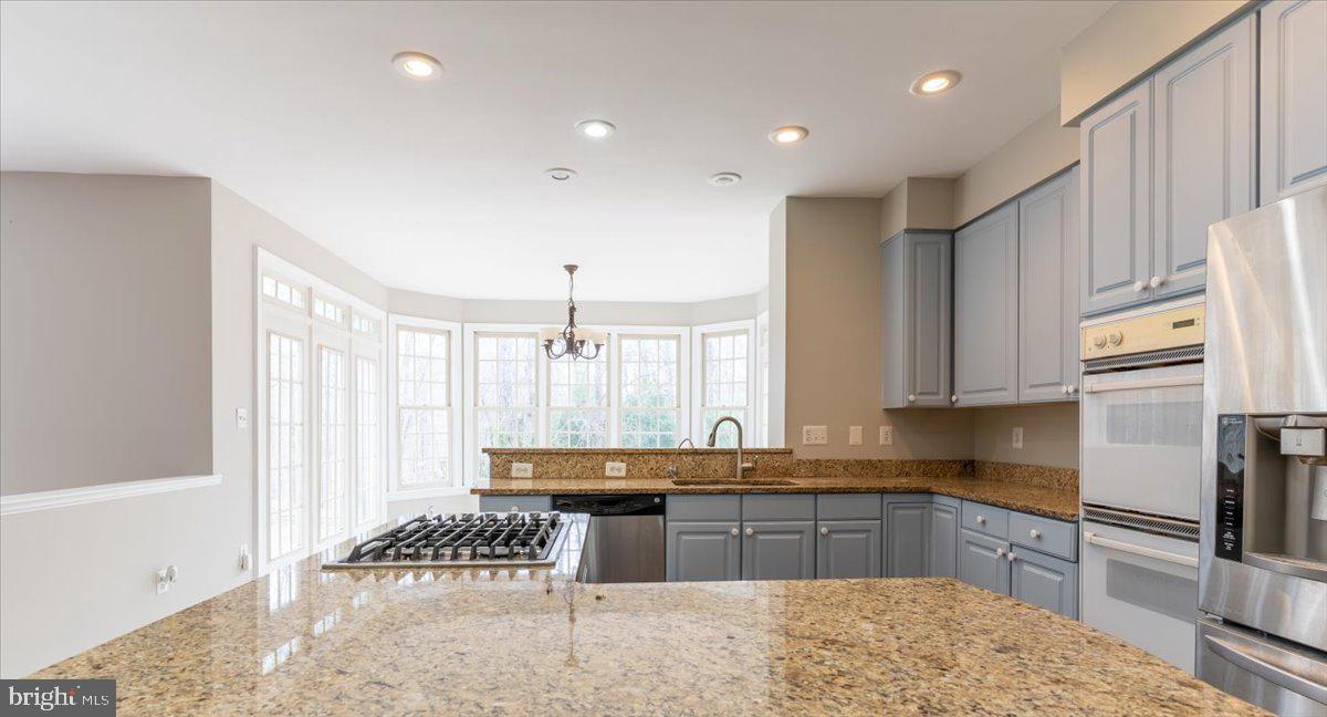 CANTERWOOD - Residential