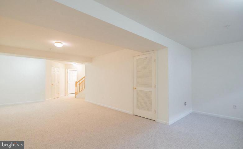 KINGSVIEW RIDGE - Residential Lease