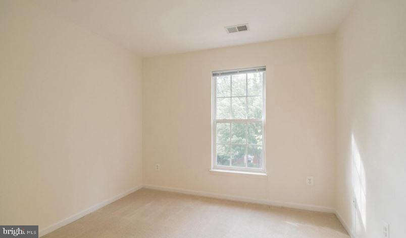 KINGSVIEW RIDGE - Residential Lease