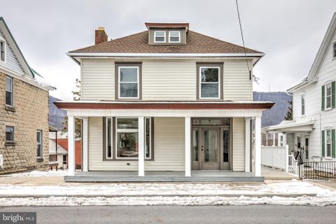 711 MAIN STREET LYKENS PA 17048