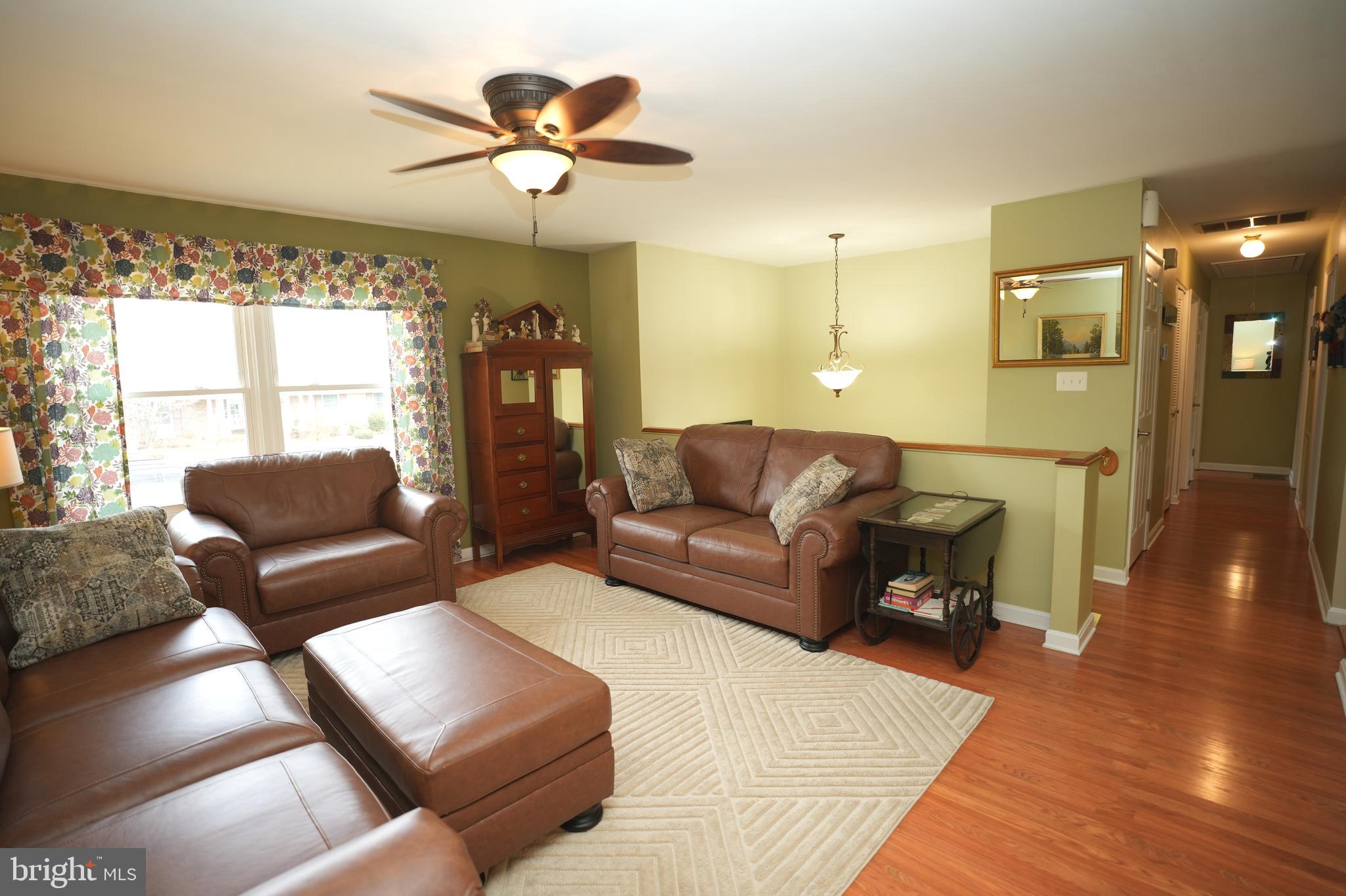 RED HILL - Residential