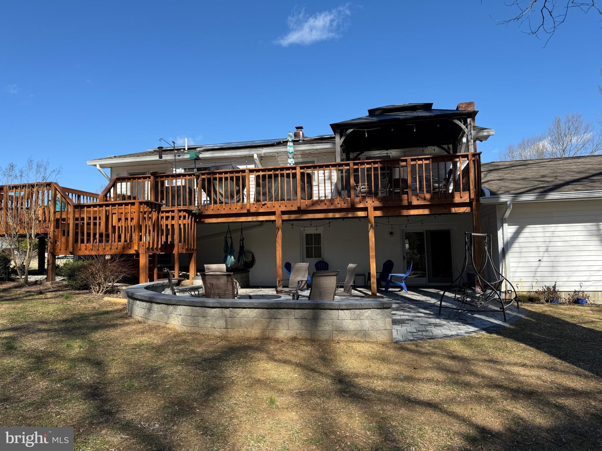 RED HILL - Residential