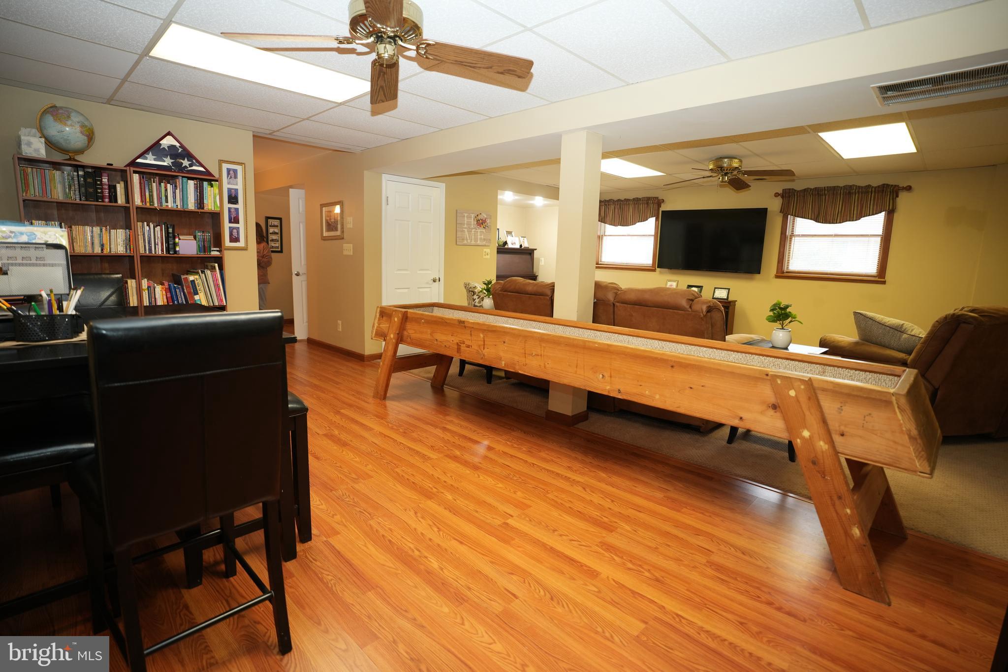 RED HILL - Residential