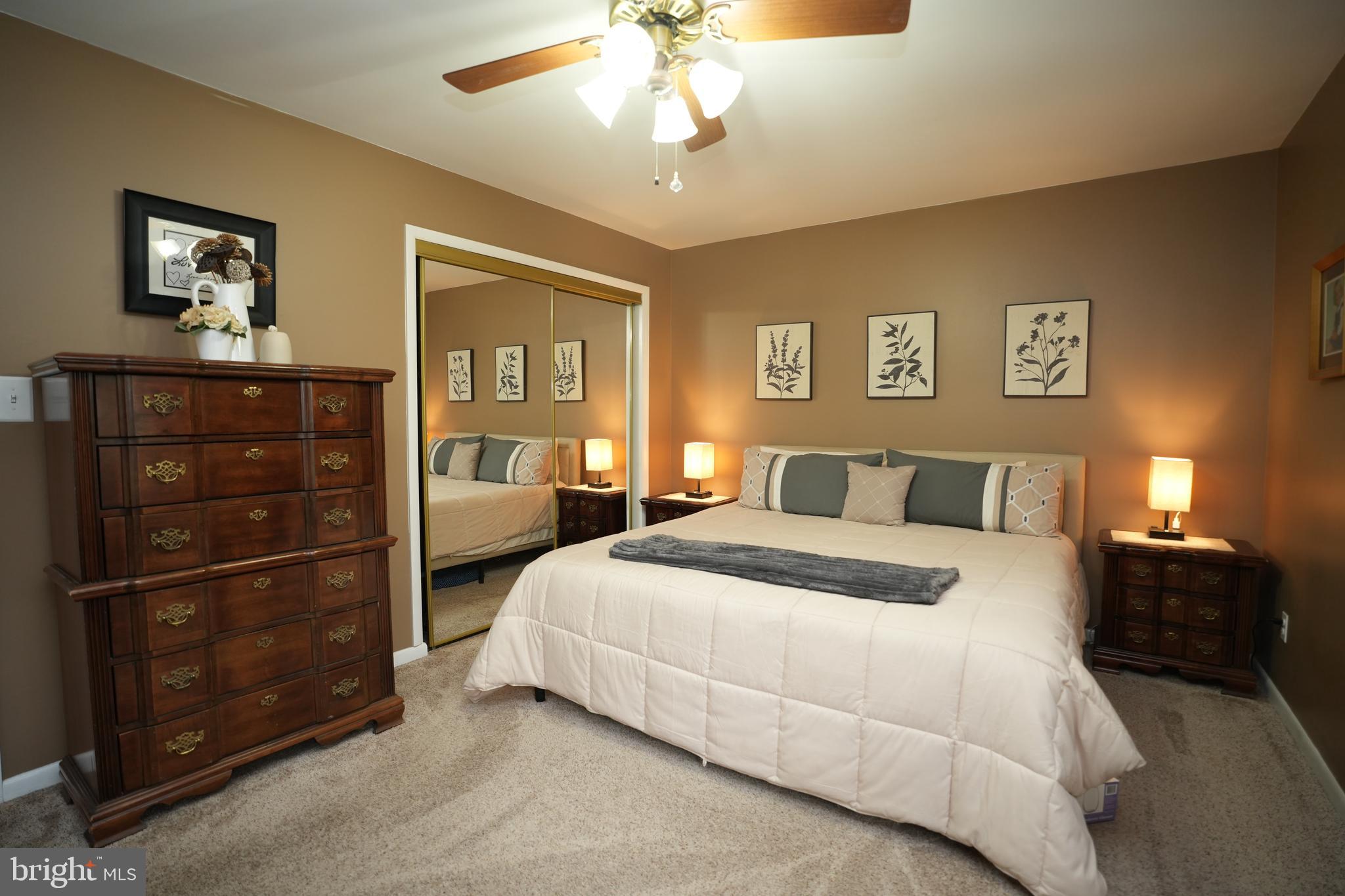 RED HILL - Residential