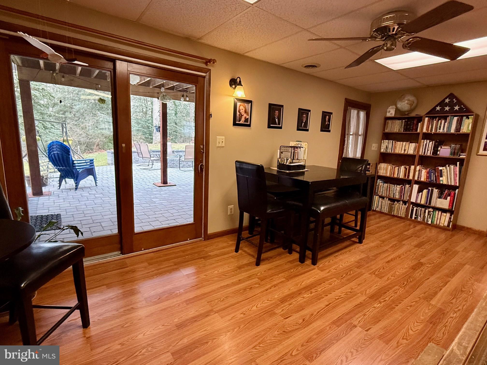 RED HILL - Residential