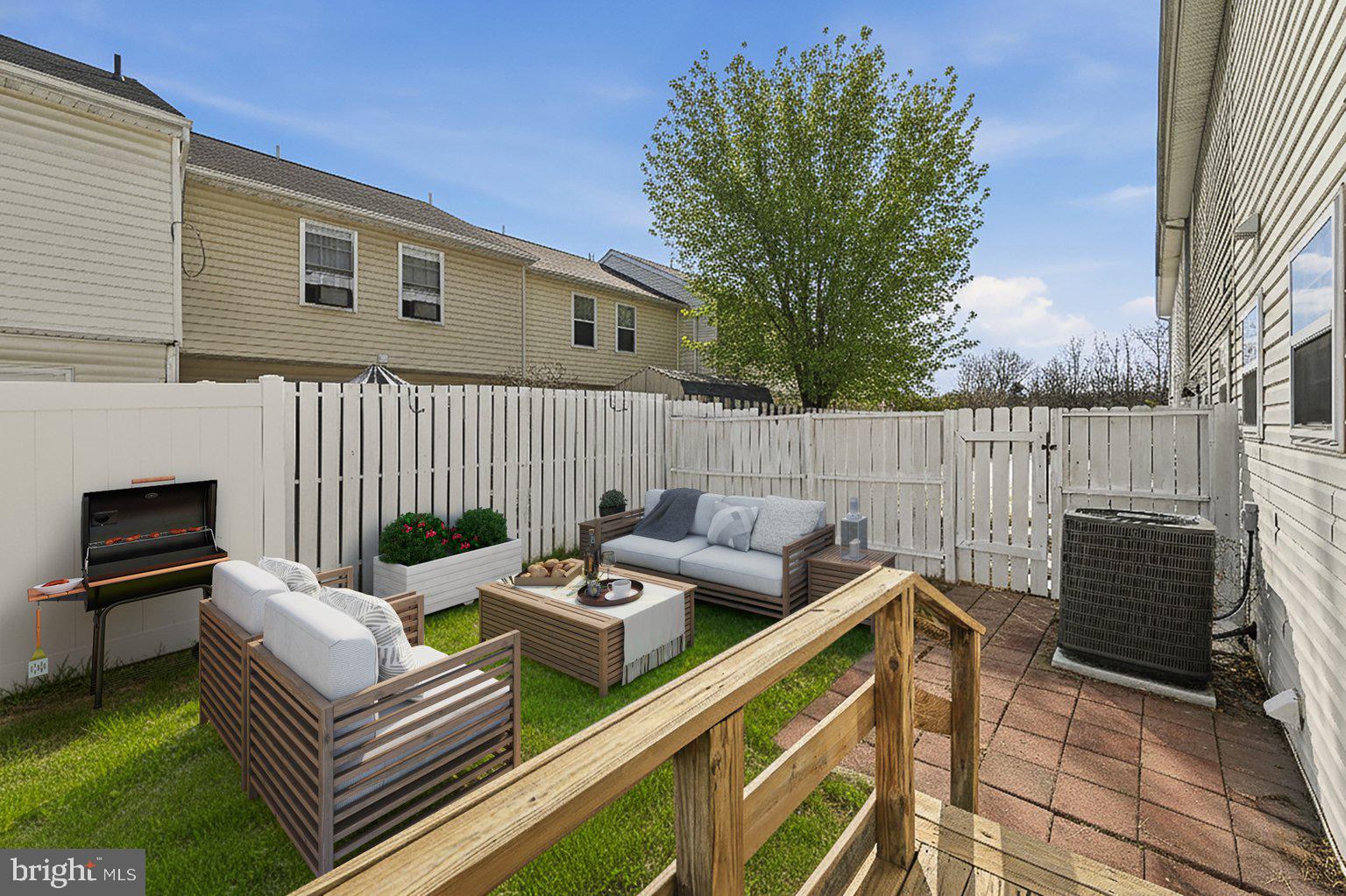 HEDGESVILLE HILLS - Residential