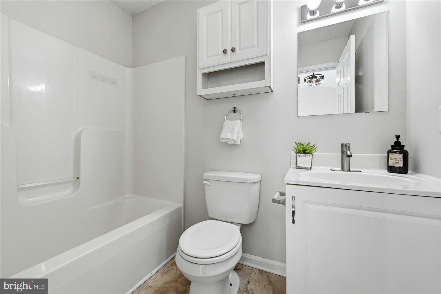 HEDGESVILLE HILLS - Residential