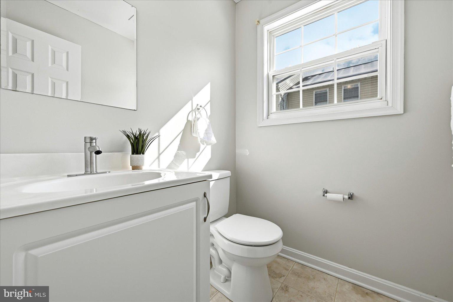 HEDGESVILLE HILLS - Residential