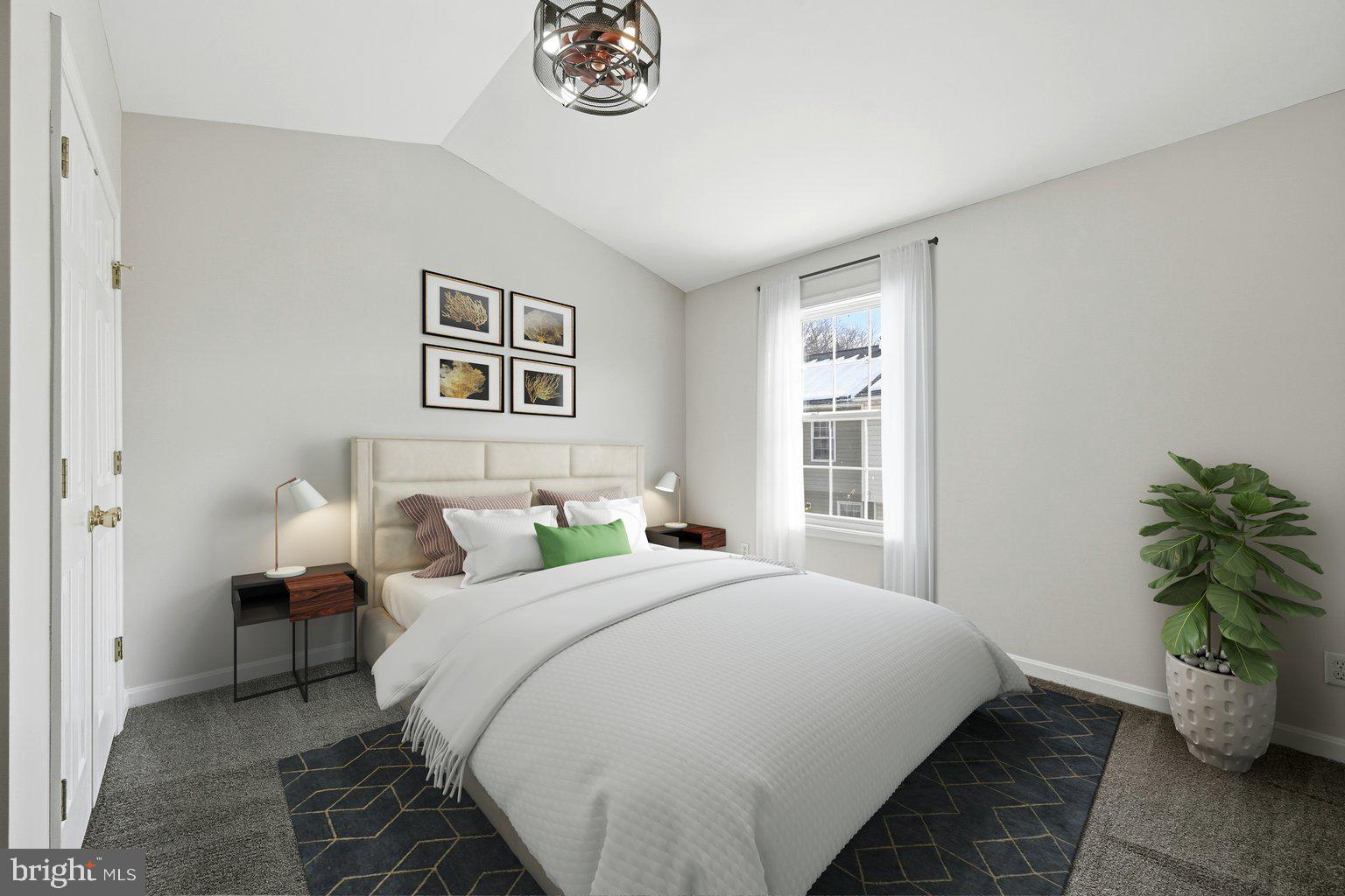 HEDGESVILLE HILLS - Residential