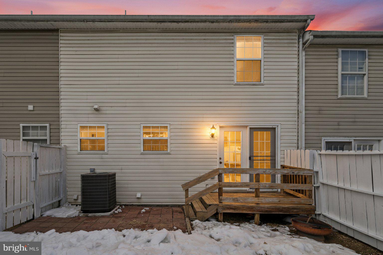 HEDGESVILLE HILLS - Residential