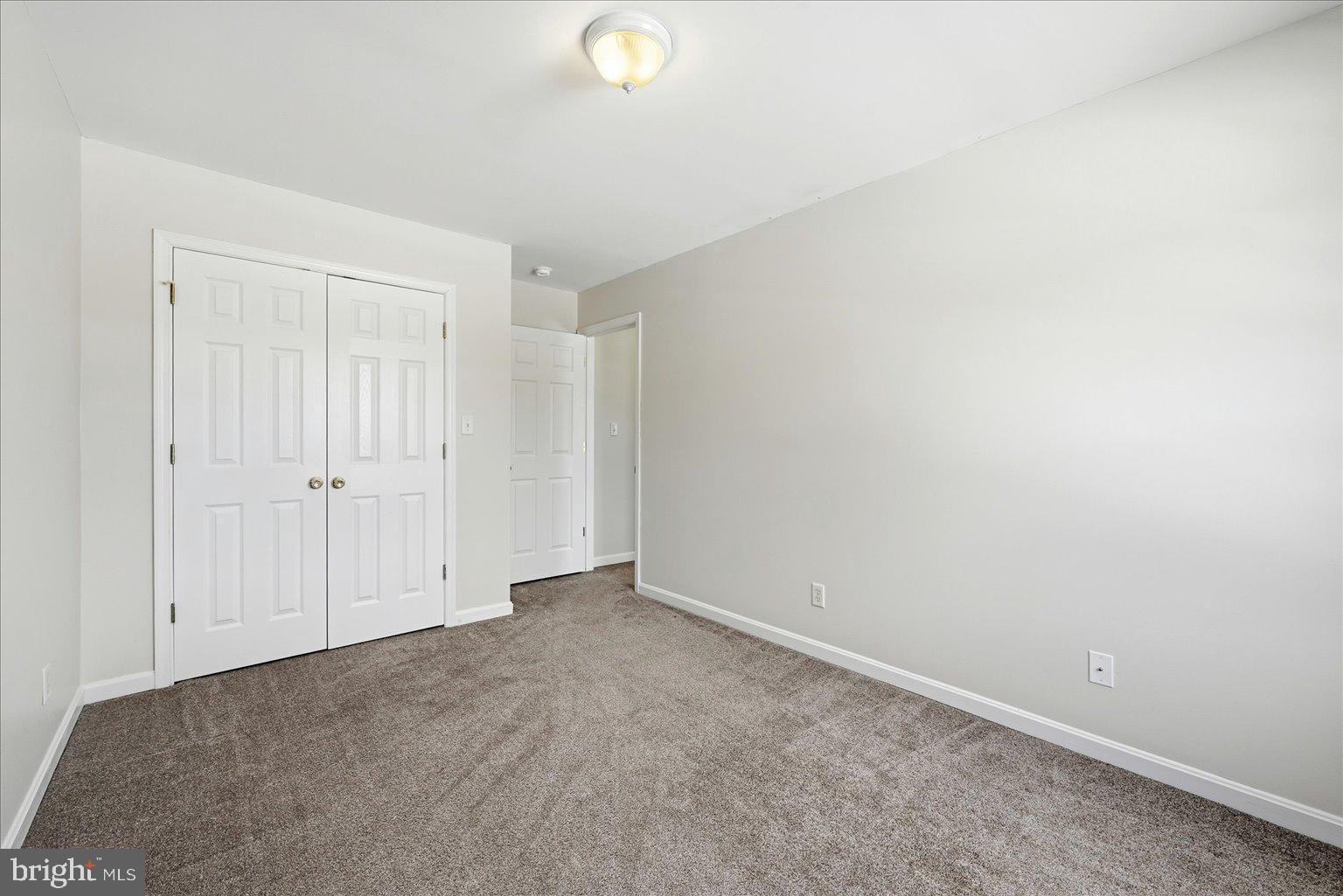 HEDGESVILLE HILLS - Residential