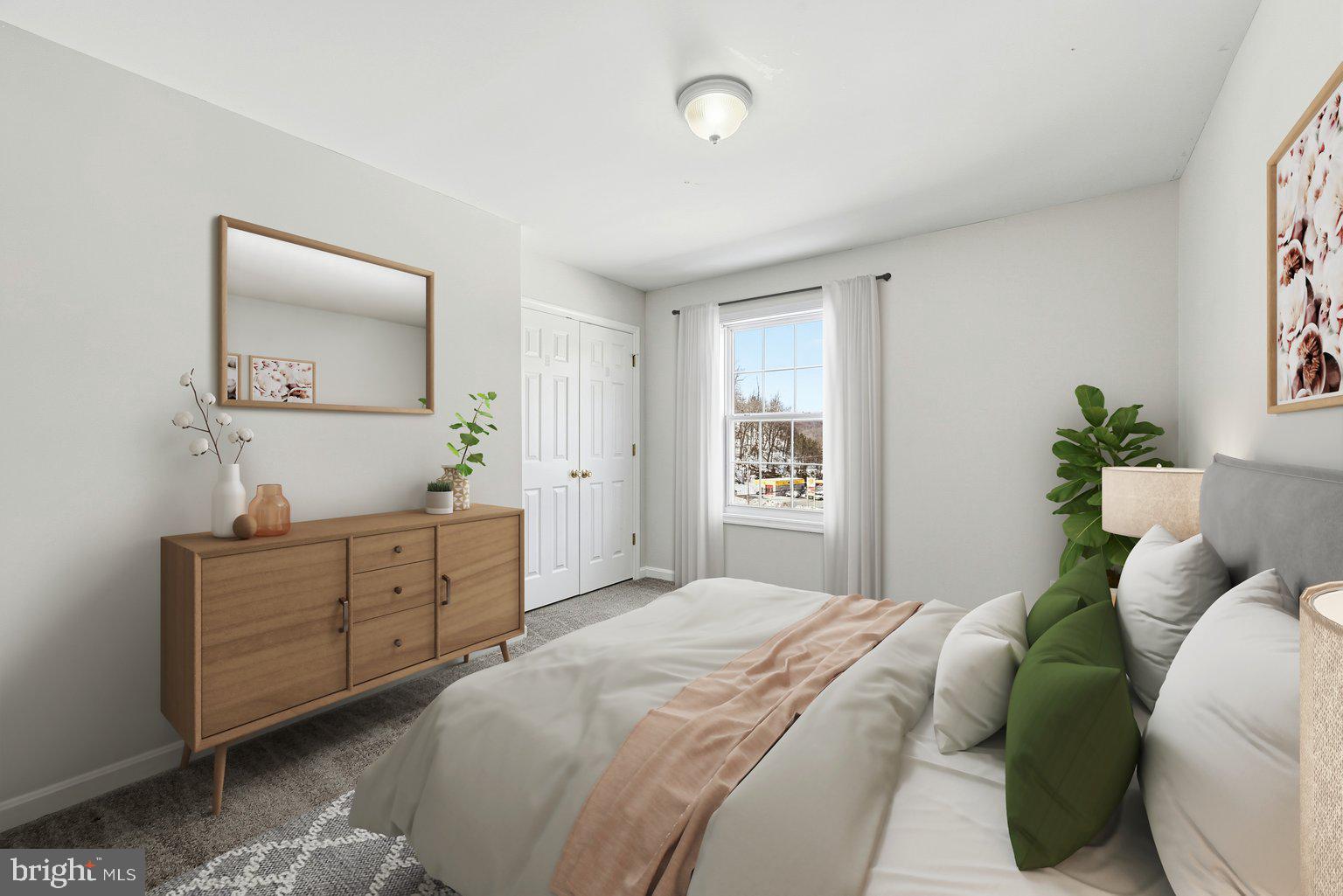 HEDGESVILLE HILLS - Residential