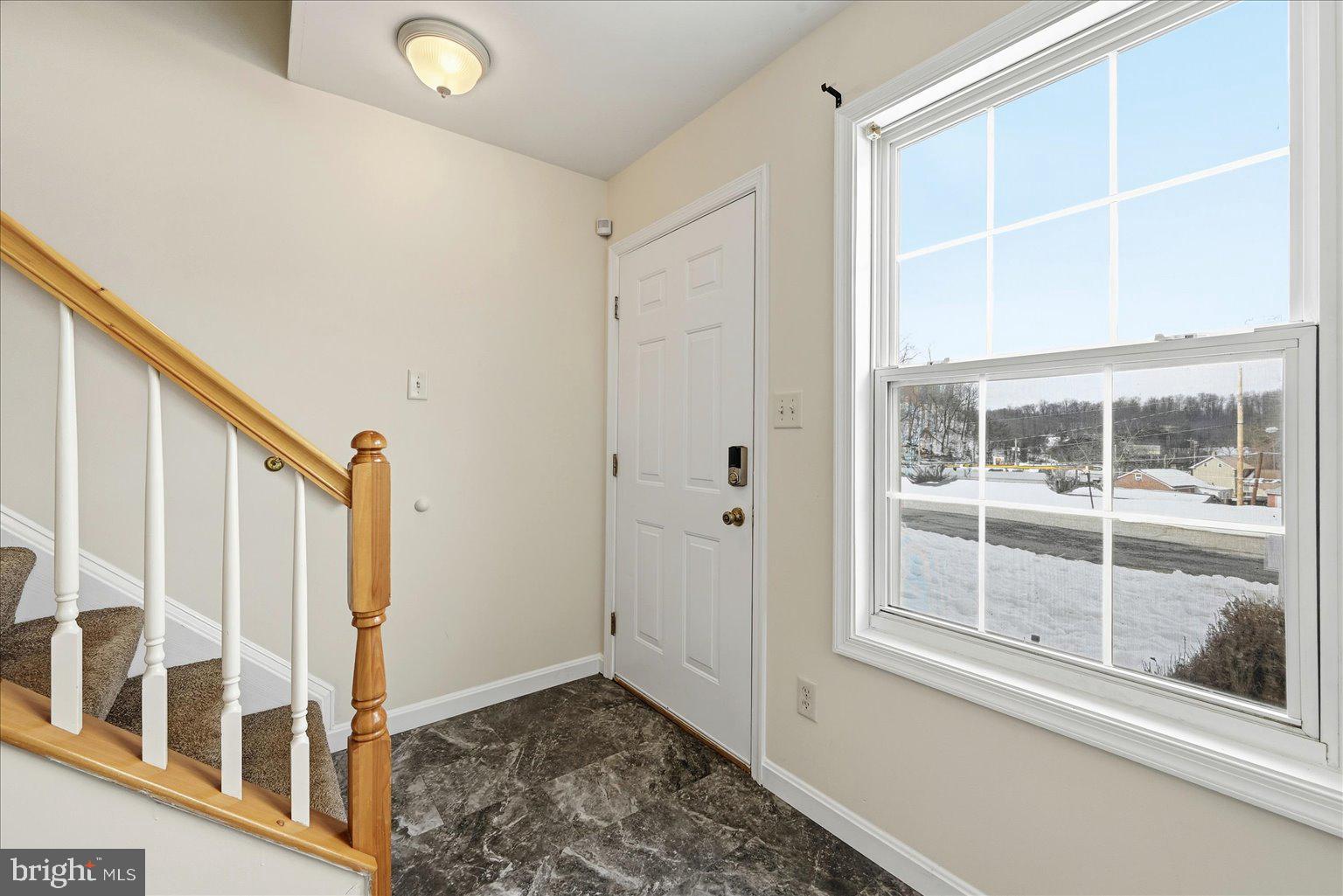 HEDGESVILLE HILLS - Residential