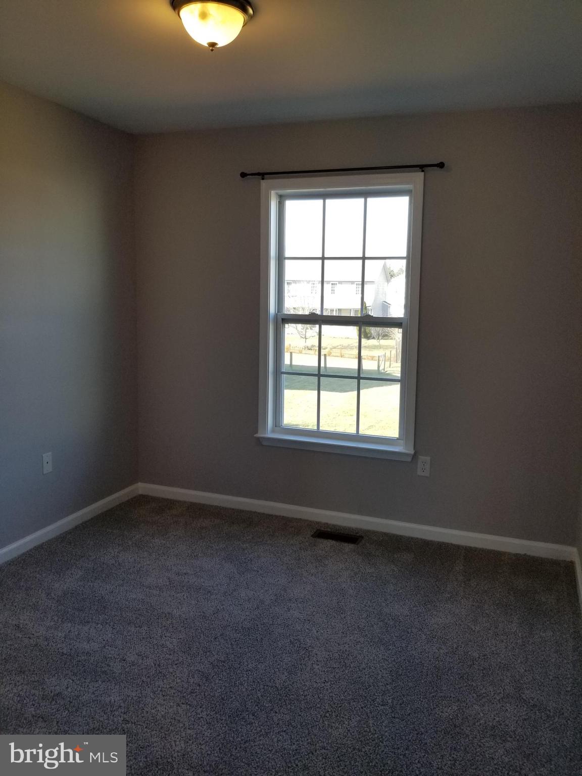 TOWNES OF RIDGEWAY - Residential Lease