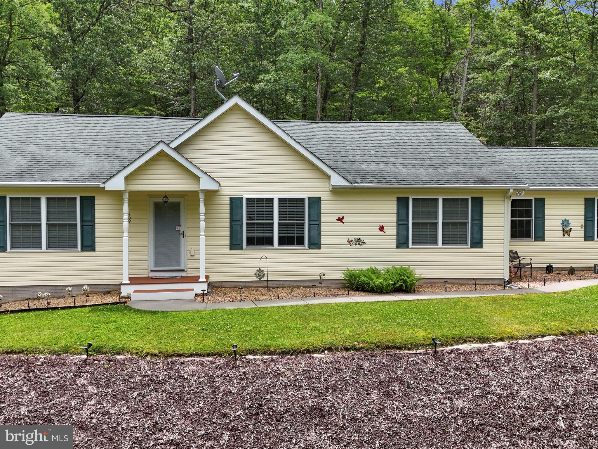 BRISTOL SPRINGS - Residential