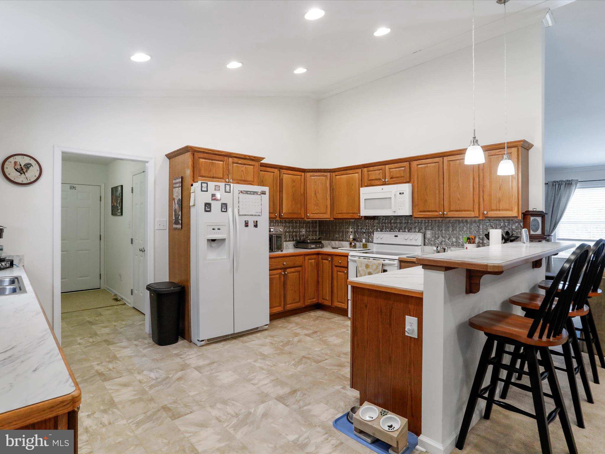 BRISTOL SPRINGS - Residential