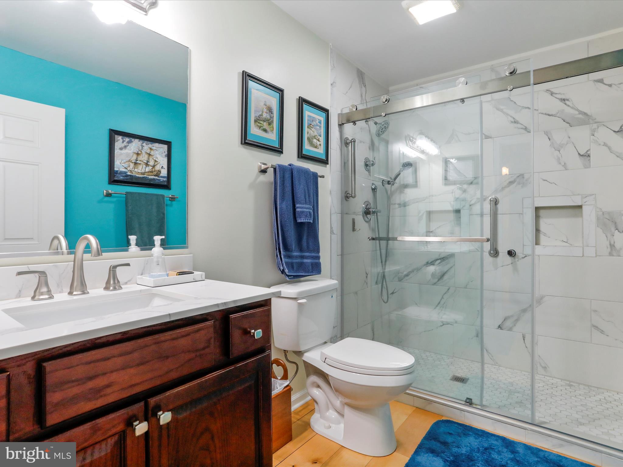 BRISTOL SPRINGS - Residential