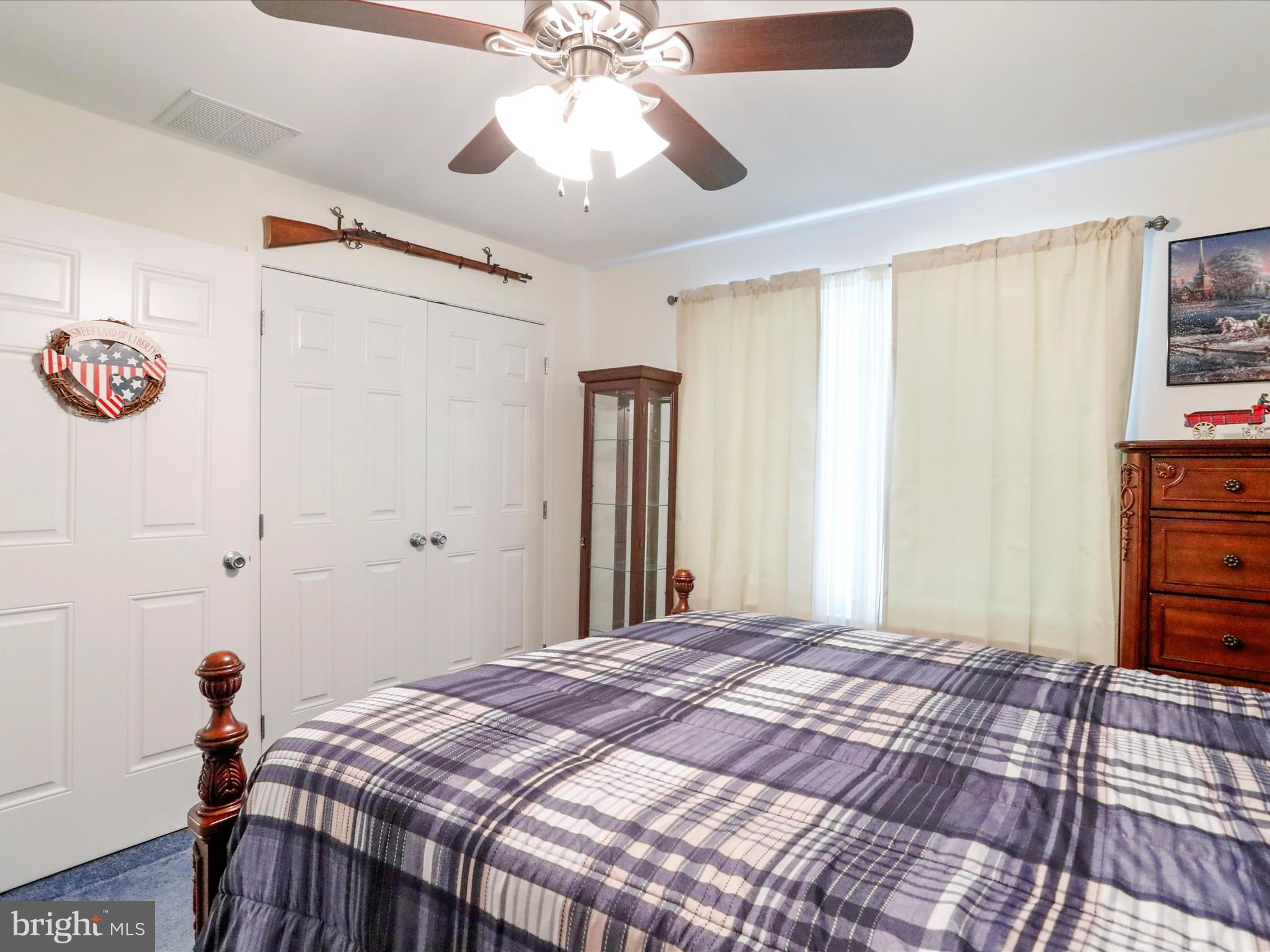 BRISTOL SPRINGS - Residential