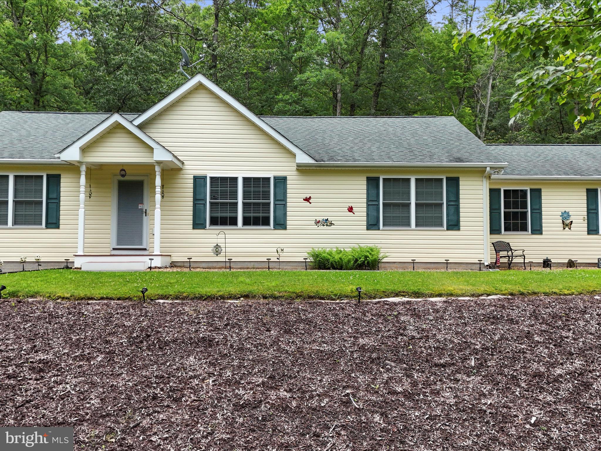 BRISTOL SPRINGS - Residential