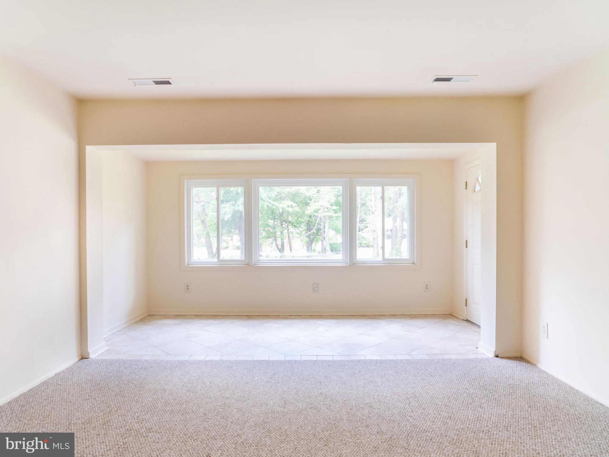 MONTICELLO FOREST - Residential Lease