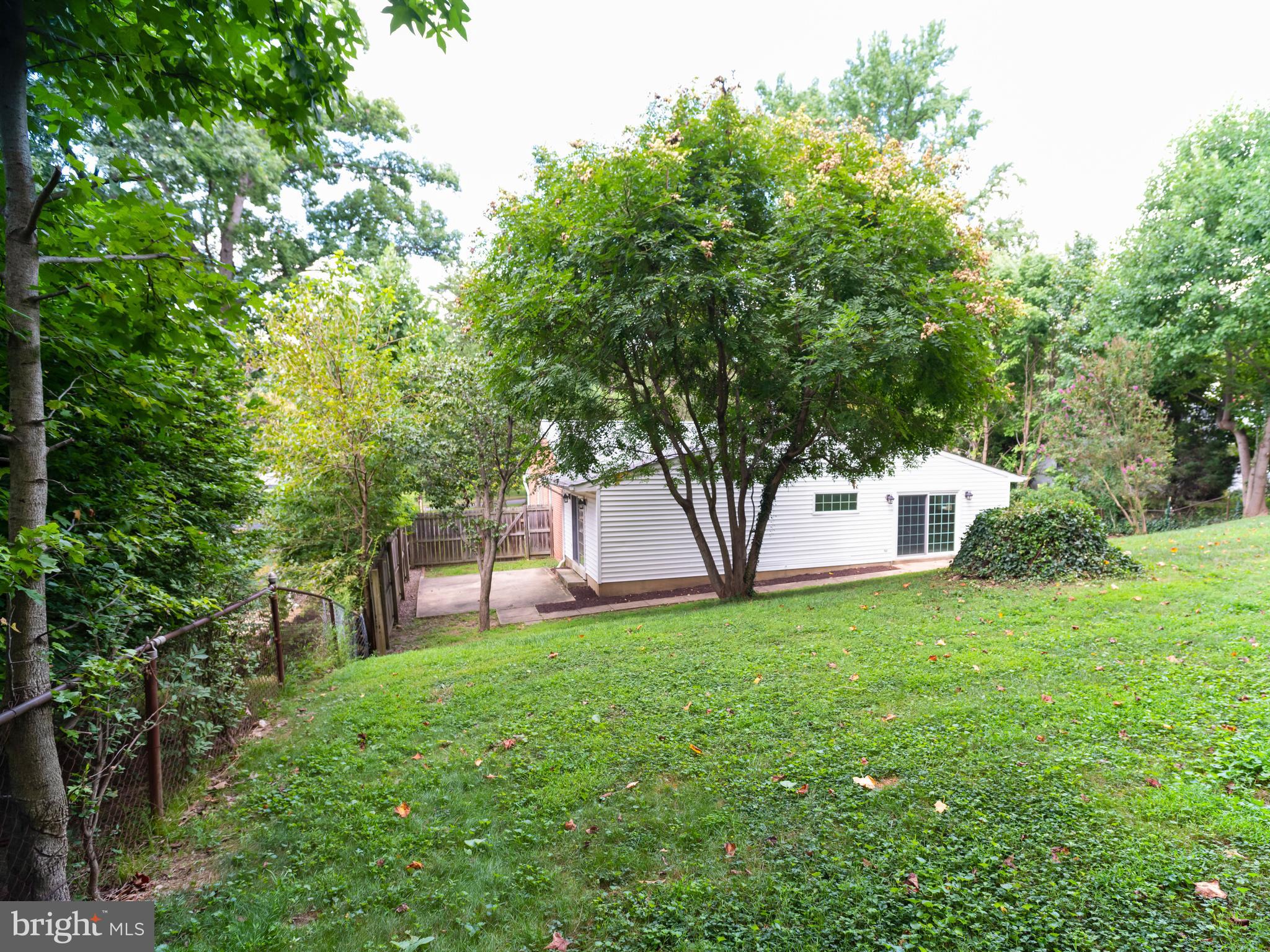 MONTICELLO FOREST - Residential Lease